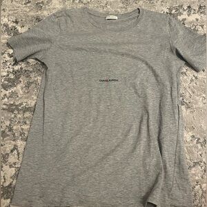 Saint laurant paris tee shirt